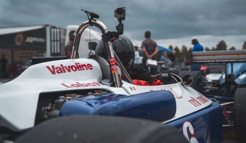 De la Fórmula 1 a la calle: Tecnologías heredadas del deporte motor a autos que todos pueden manejar